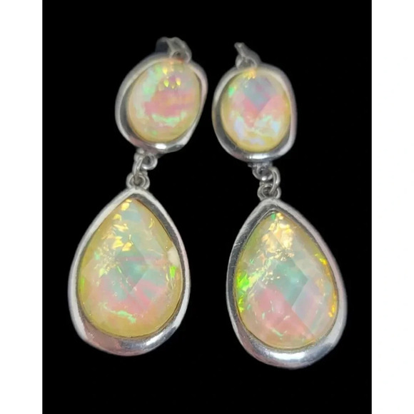 Beautiful Aurora Boreales Necklace with Earrings - Picture 8 of 10